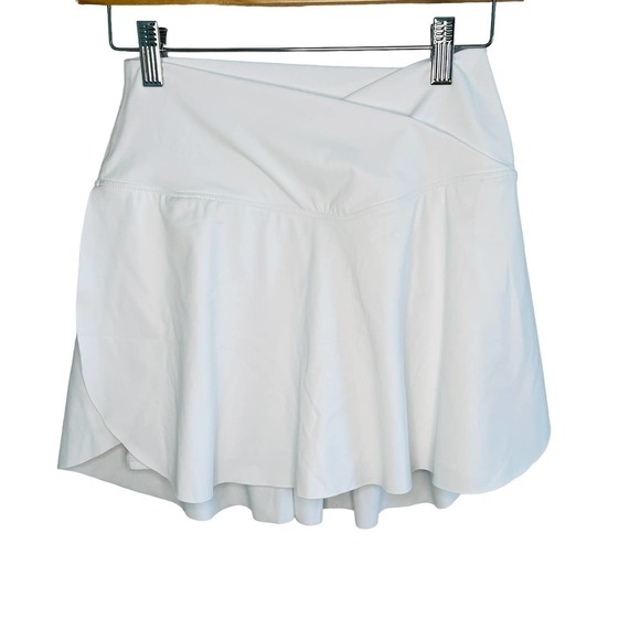 NWT Halara Women's White Crossover 2-in-1 Side Pocket Tennis Skirt Size Large - Picture 7 of 13